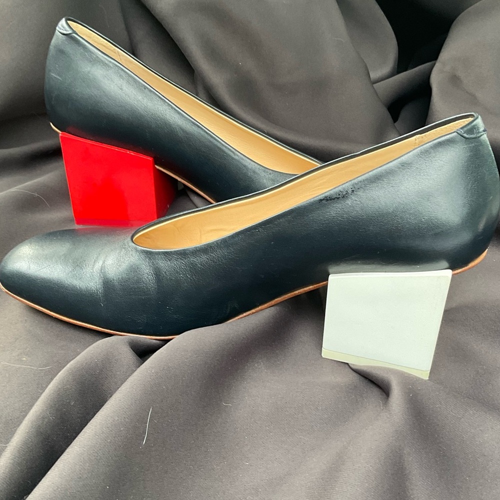 Jacquemus Black,Red, and White color block heels.